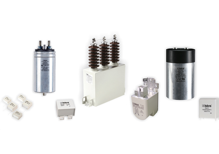 foto Condensadores para sistemas eléctricos en una amplia variedad de aplicaciones.
